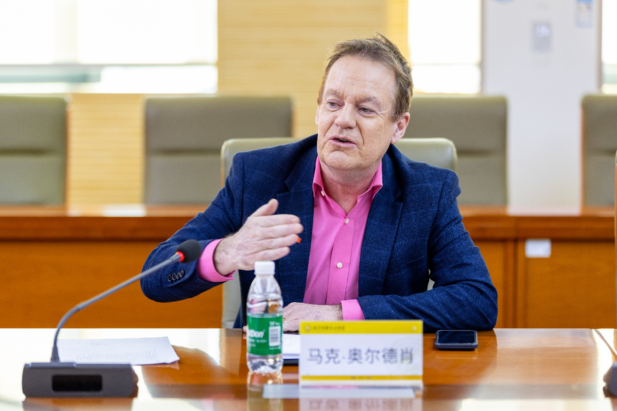 校內(nèi)交流話國際合作 校外研修強(qiáng)教師隊伍 明德學(xué)院扎實推進(jìn)教育事業(yè)高質(zhì)量發(fā)展