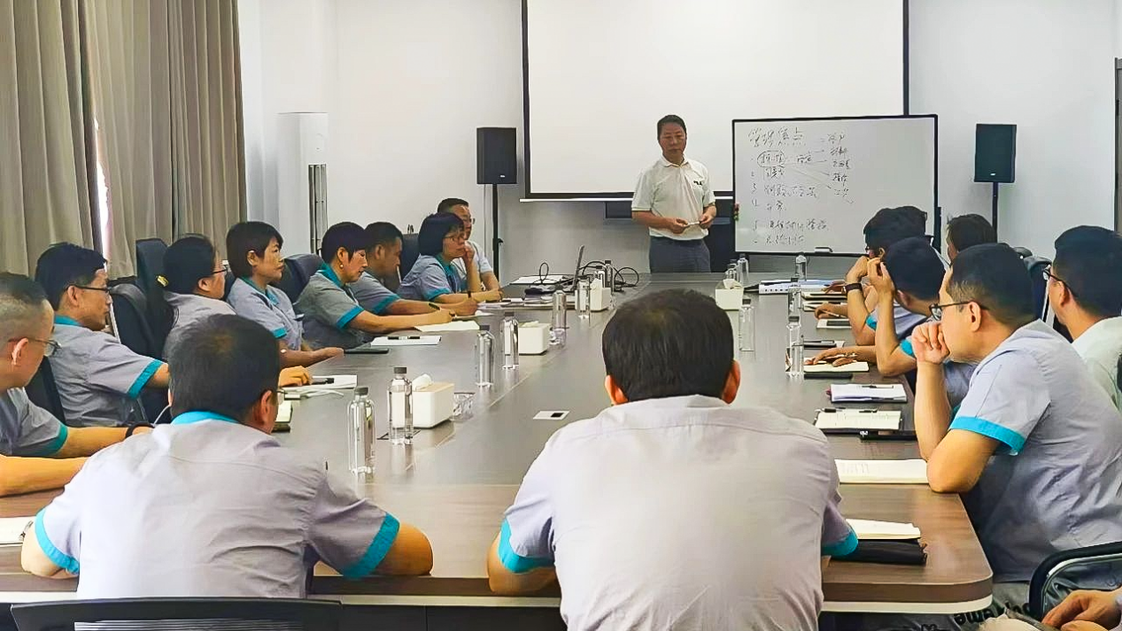 新廠新貌新氣象 共赴發(fā)展新篇章 瑞豐科技集團(tuán)陜西煙印公司完成鄠邑新廠區(qū)搬遷工作 新廠新貌新氣象 共赴發(fā)展新篇章 瑞豐科技集團(tuán)陜西煙印公司完成鄠邑新廠區(qū)搬遷工作